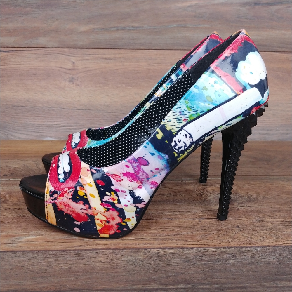 Too Fast Smoking Heels - Picture 4 of 13
